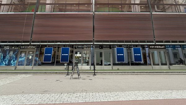 Bolt Arena A ja B